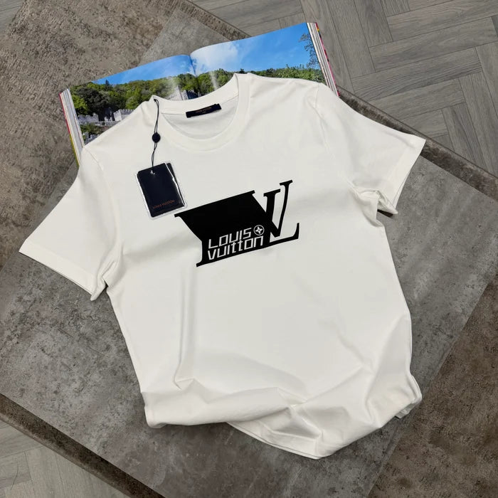 LVE SIGNATURE T SHIRT - WHITE