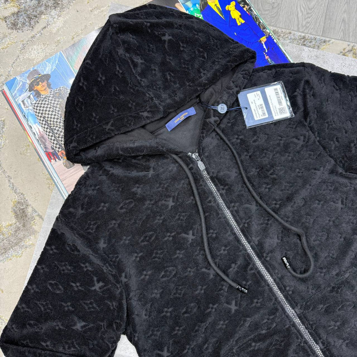 LV ZIP FLEECED HOODIE BLACK