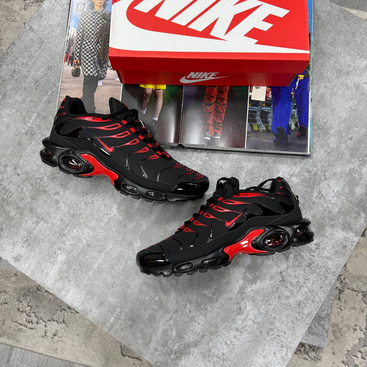 NI TNS RED&BLACK
