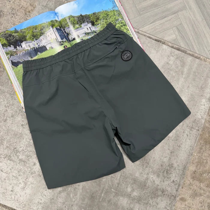 CG BLACK BADGE SHORTS - ANTHRACITE