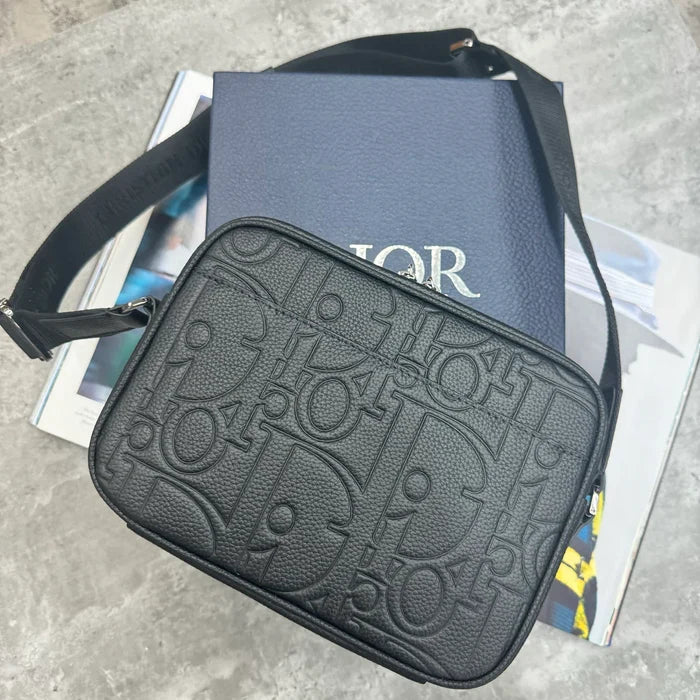 CD LEATHER BAG - BLACK
