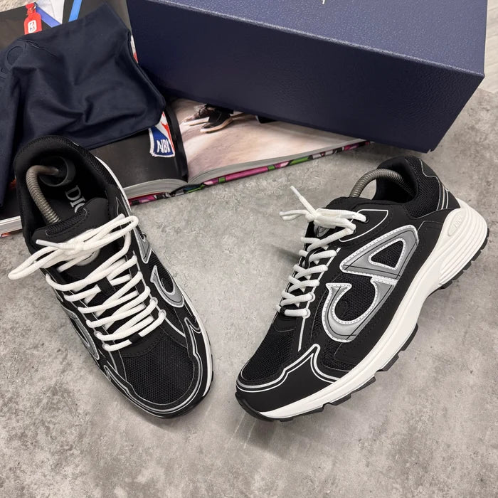 B30 TRAINERS - BLACK / WHITE