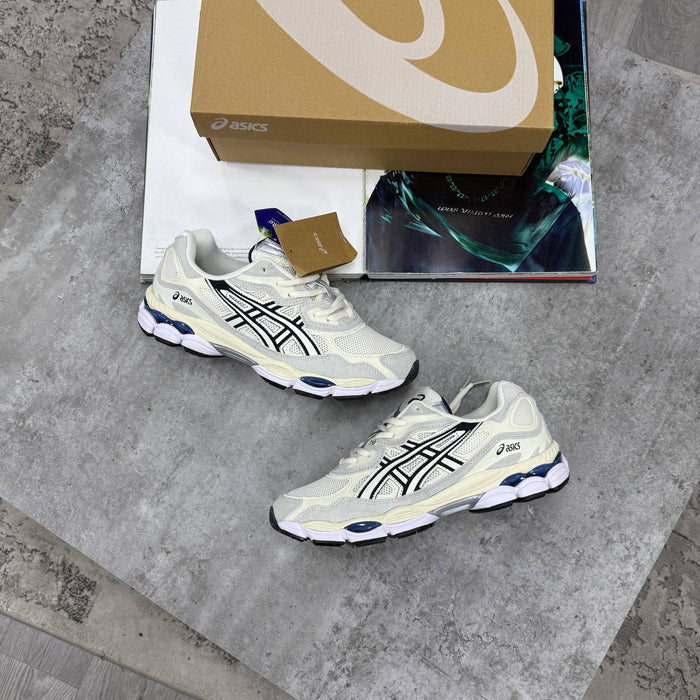 ACS GEL TRAINERS - WHITE/NAVY