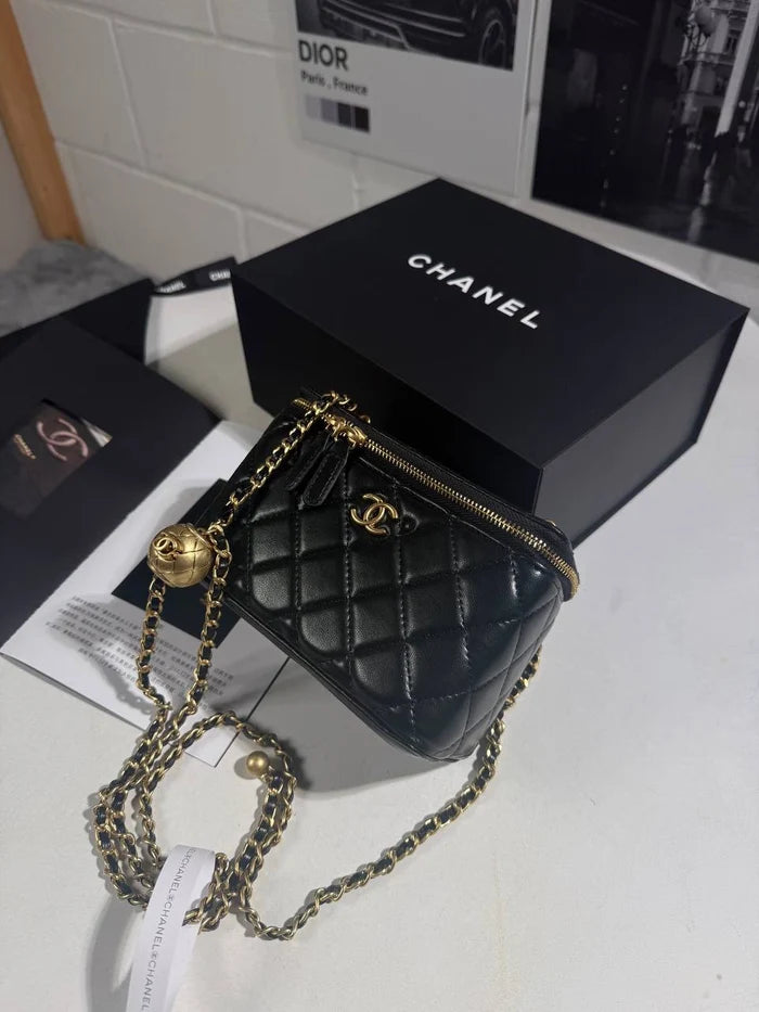 CHNL PEARL CRUSH MINI CASE BAG - BLACK