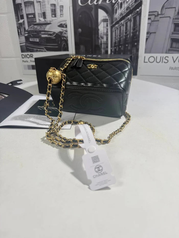 CHNL PEARL CRUSH MINI CASE BAG - BLACK