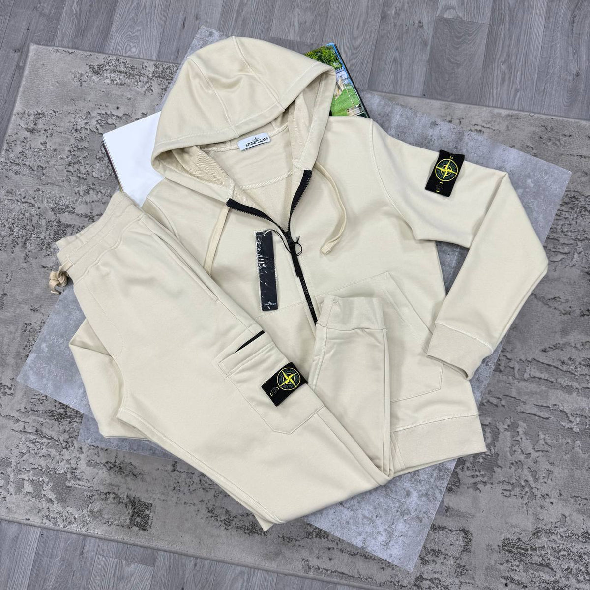 SI TRACKSUIT CREAM