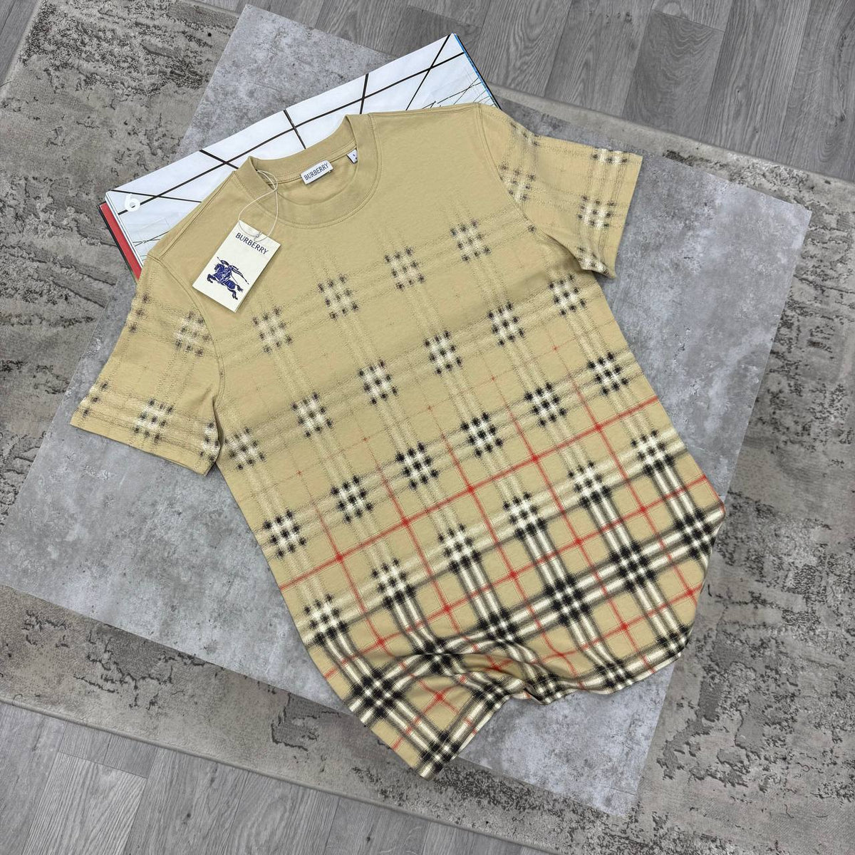BBR TEE