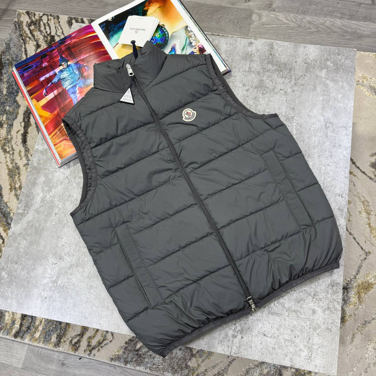 MNCLR GILLET GREY