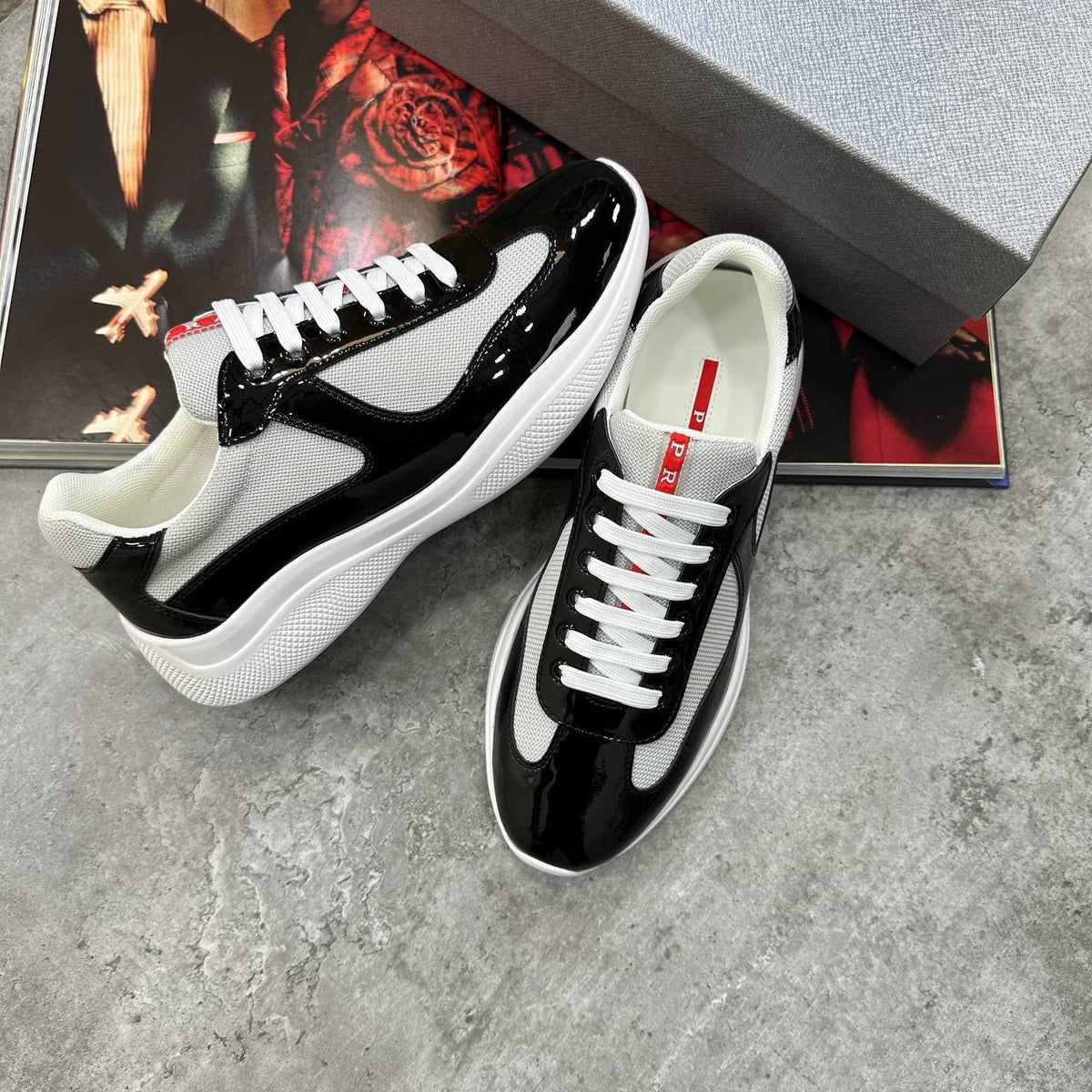 PRDA CUPS WHITE/BLACK