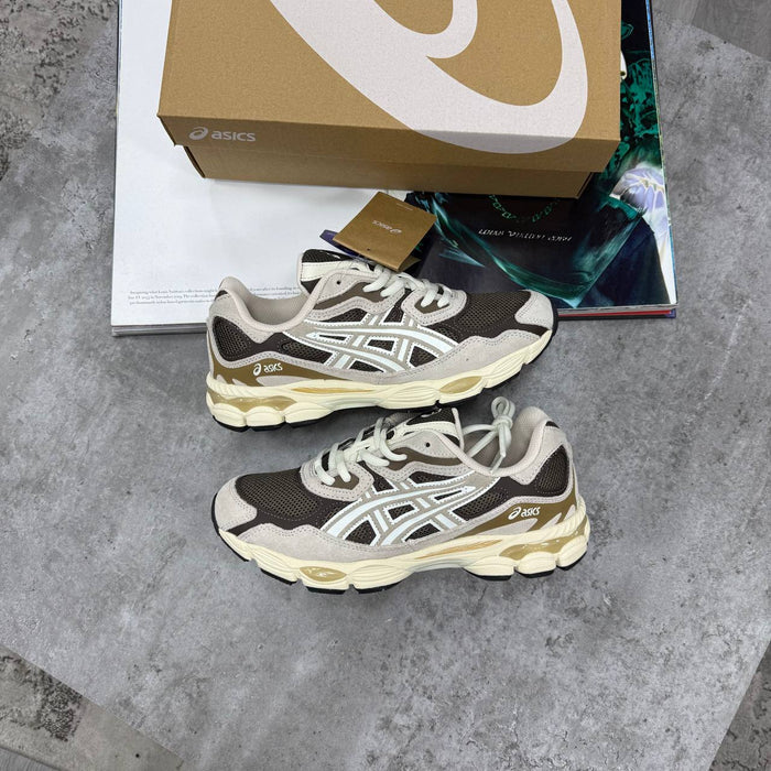 ACS GEL TRAINERS - CREAM/BROWN